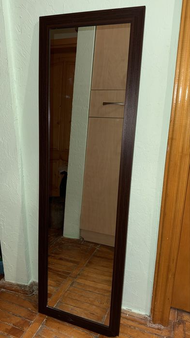 Підвісне дзеркало , настінне дзеркало