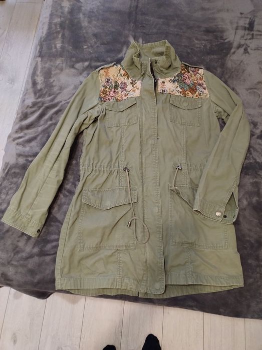 Płaszcz damski lekki