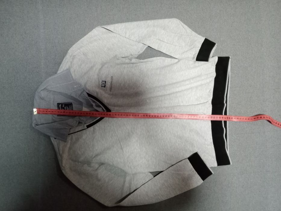 Продам на хлопчика 12-13років