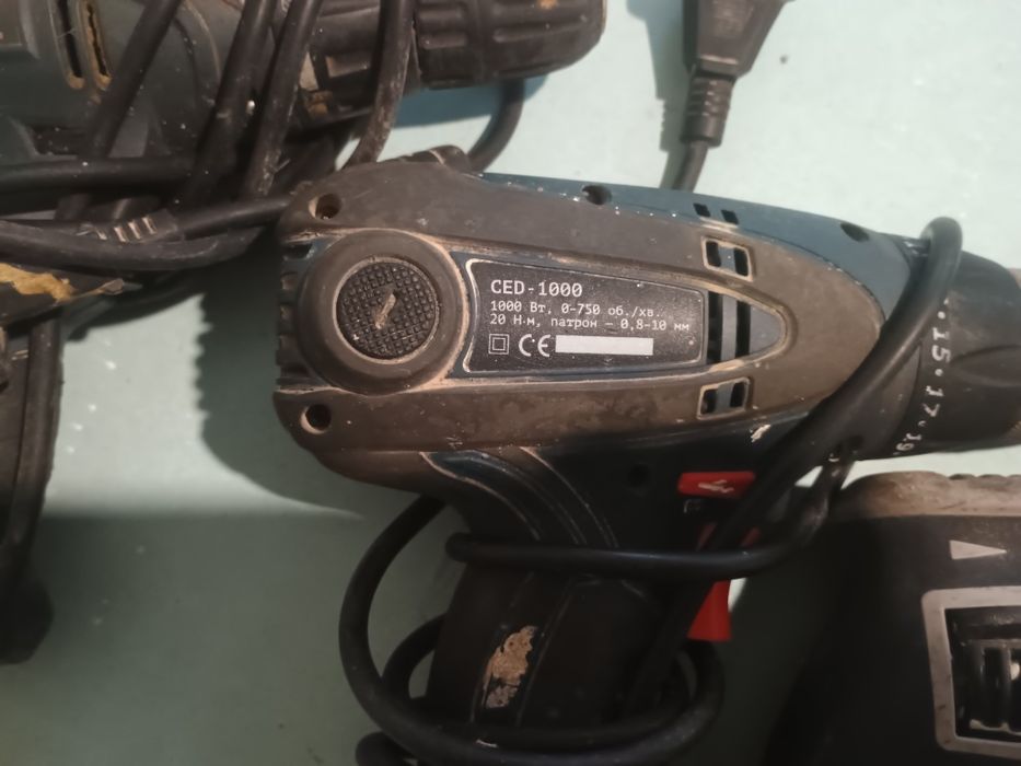 Перфоратор BOSCH, Интерскол