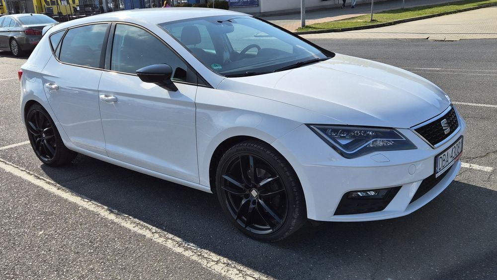 Seat Leon 1.5 TSI 130km, full LED