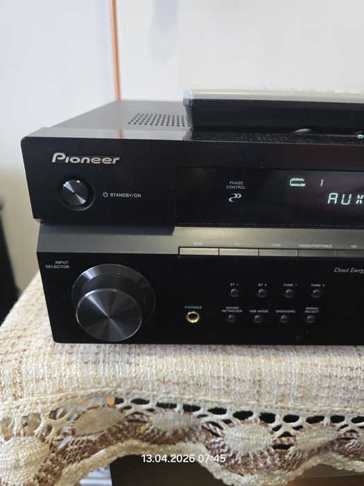 Amplituner Pioneer VSX-818V-K. pilot kinodomowe sprawne,