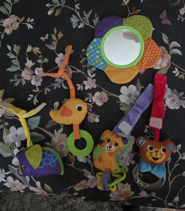 Tapete de atividades para bebés