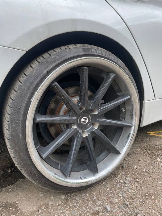 Диски різноширокі Curva Concepts R20 5x120 + резина 235/35 R20