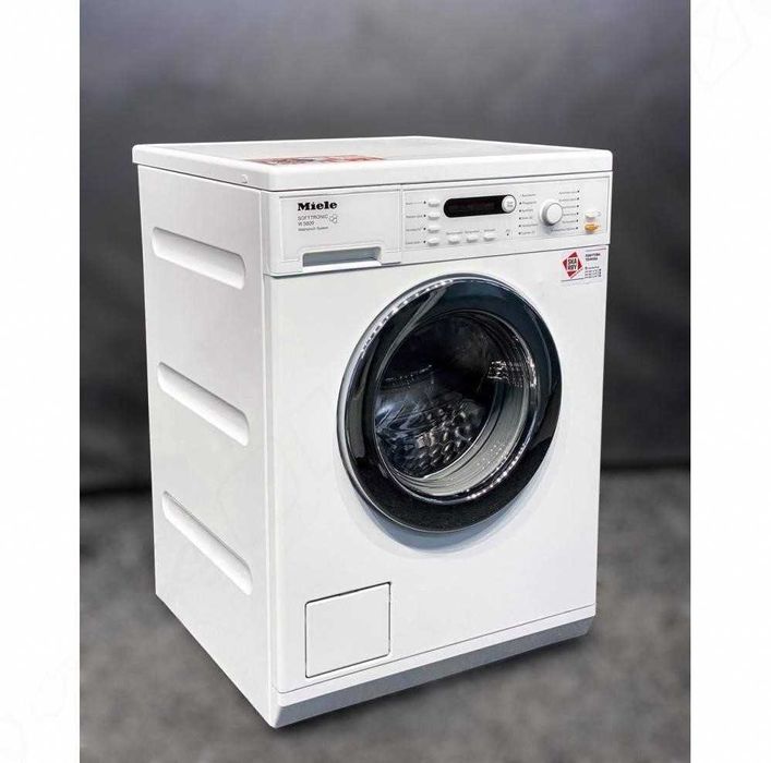 Пральна машина Miele / Міле W 5820, 7 кг, дисплей, біла, 1400 об/хв