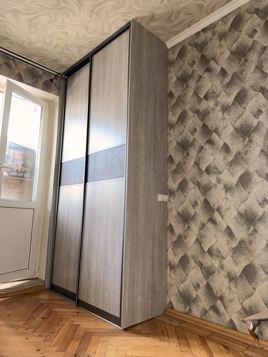 Встроенный шкаф купе маленький