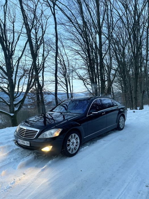 Продаж Mercedes Benz w221 s550 4matic