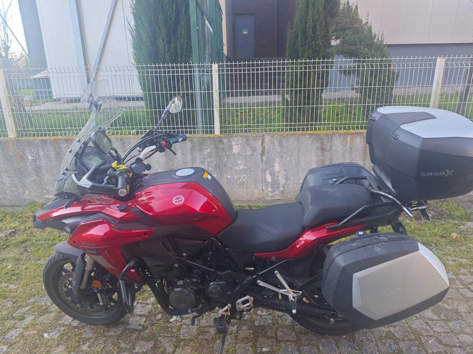 BENELLI TRK 502 (2020) – EXCELENTE ESTADO!