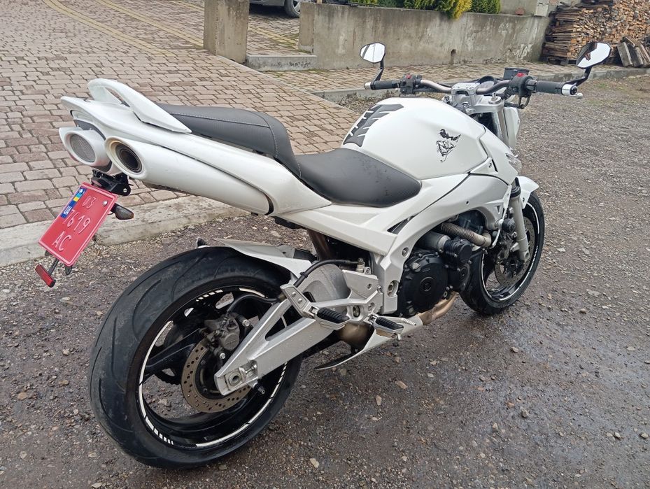 Продається Suzuki GSR 600