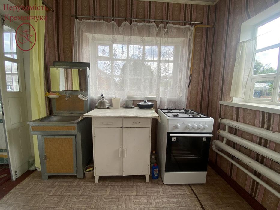 Продаж / Будинок /Крюків