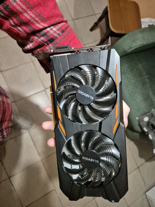 Відеокарта GTX 1050 ti