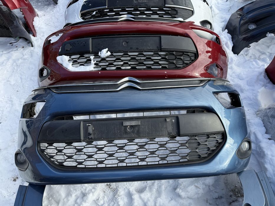 Бампер передній Citroen C4 Picasso 2015 р kgqc