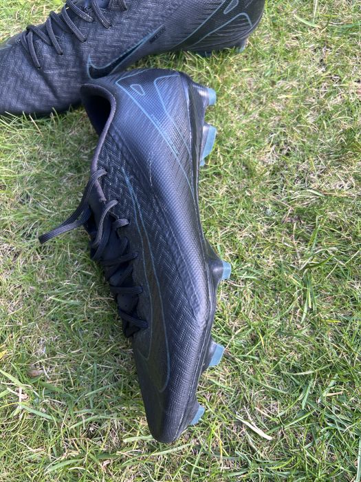 Chuteiras Nike - praticamente novas