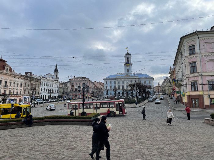 Продаж фасадного комерційного приміщення