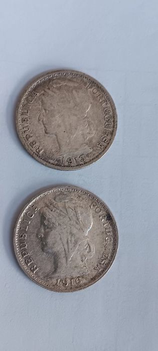 2 moedas de prata de 20 centavos 1913/16