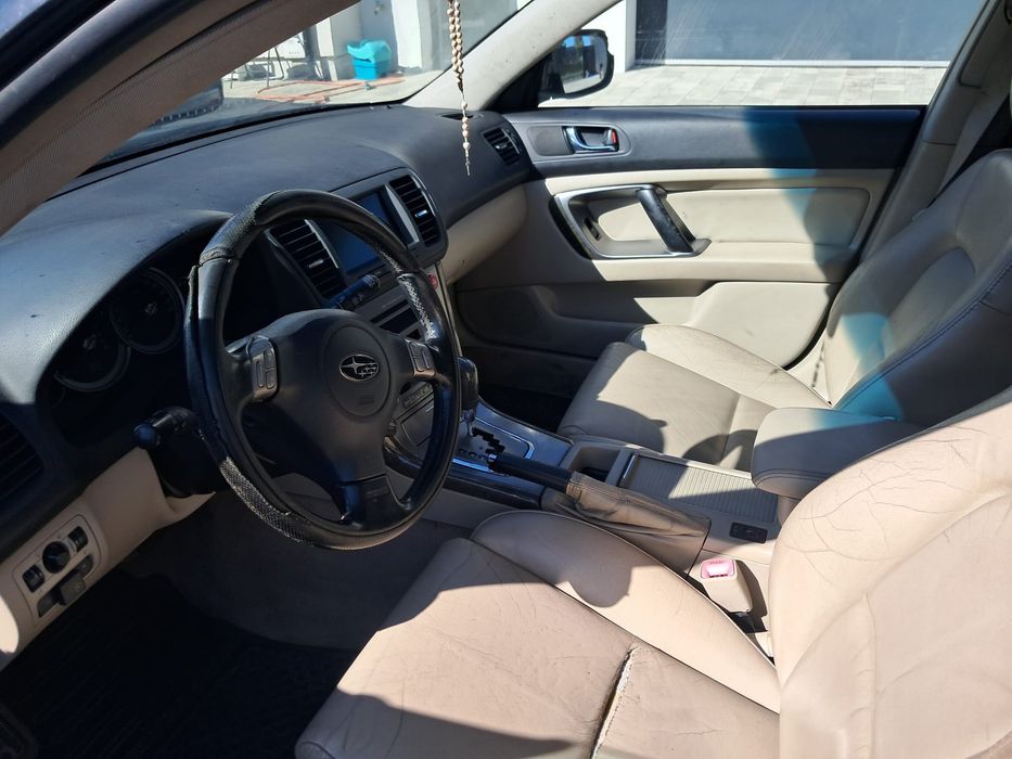 Subaru outback 3.0 H6