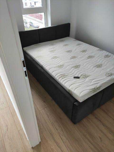 Wynajmę 2 pokoje na krótkie terminy