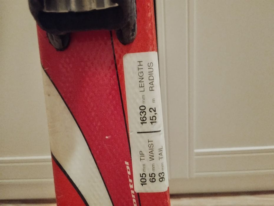 Volki Fischer narty 163cm