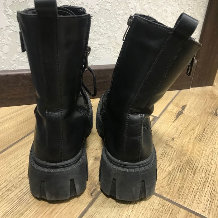 Зимние чёрные ботинки, 37 размера