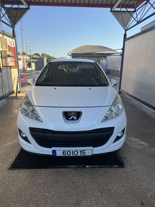 Peugeot 207 1.4 hdi