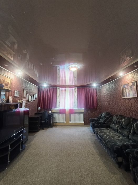 Оренда будинку 2 поверхи,Шевч.р-н (можливо 2 родини)