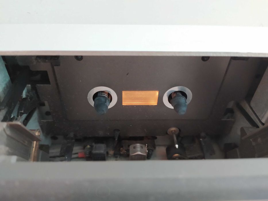 Продам кассетную деку Sony TC-FX 5