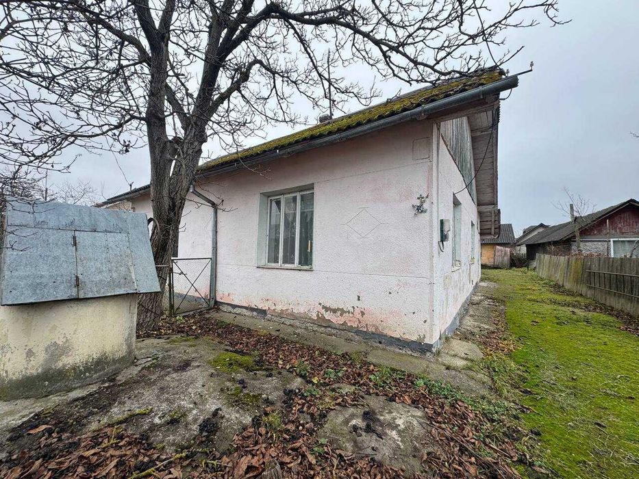 Продаж будинку в смт. Лисець