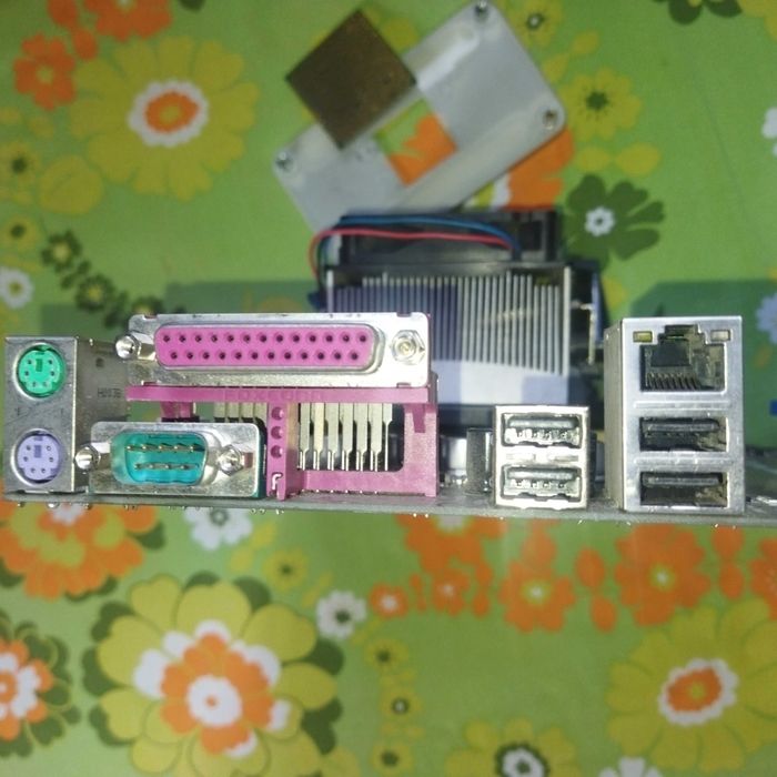 Комплект Материнська плата Asus M2N68-Plus + Процесор AMD Athlon 64 Х2