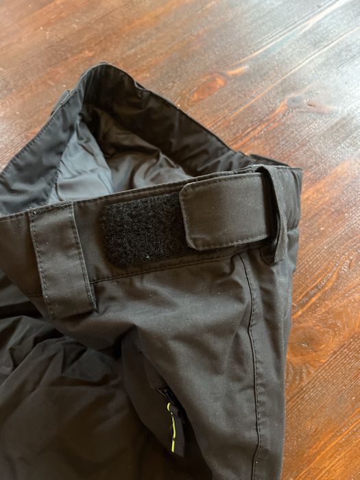 Spodnie narciarskie Helly Hansen rozmiar 152