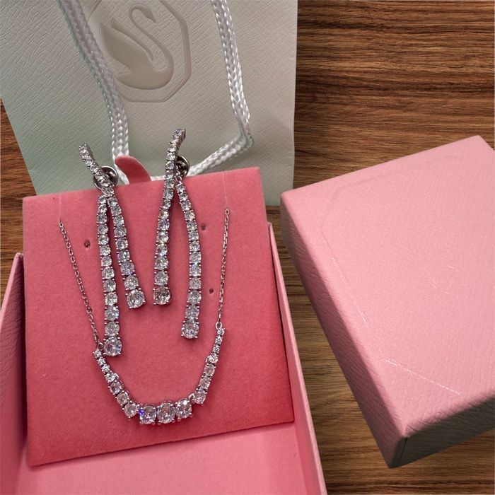 Кольє та Сережки Swarovski matrix