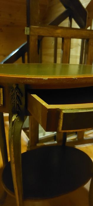 Mesa vintage de apoio para restauro