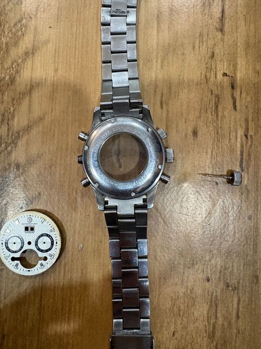 Корпус годинника Mathis Montabone