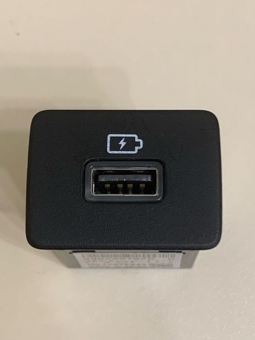 USB charger блок 280239782R для Renault