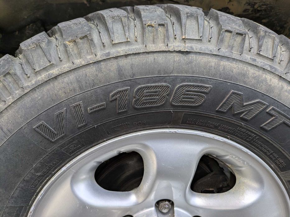 Vendo 4 pneus Ecovision VI-186 MT (Mud Terrain) 245/75 R16