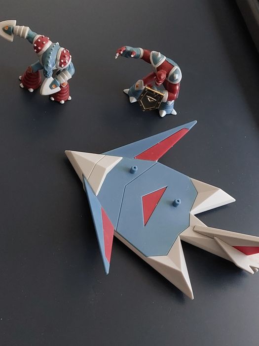 Xenox (bonecos e nave)64738407540483121