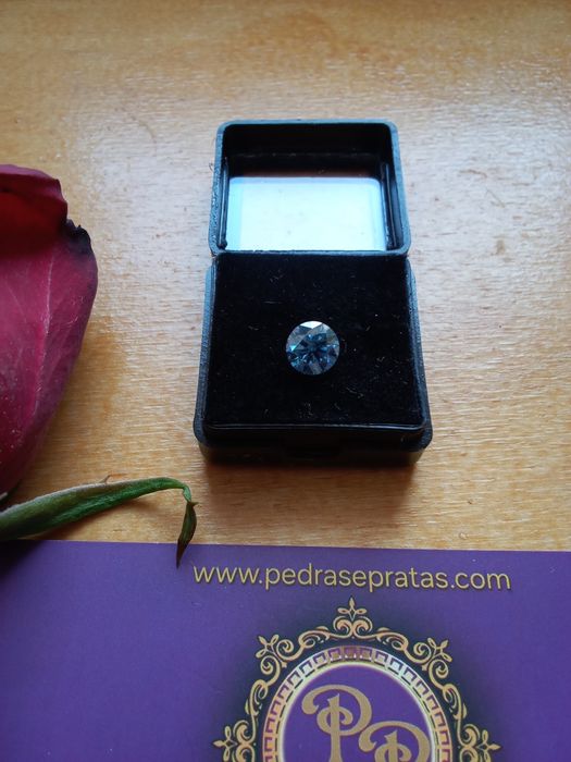 Diamante  CVD VVS1  A Essência Do Luxo Absoluto