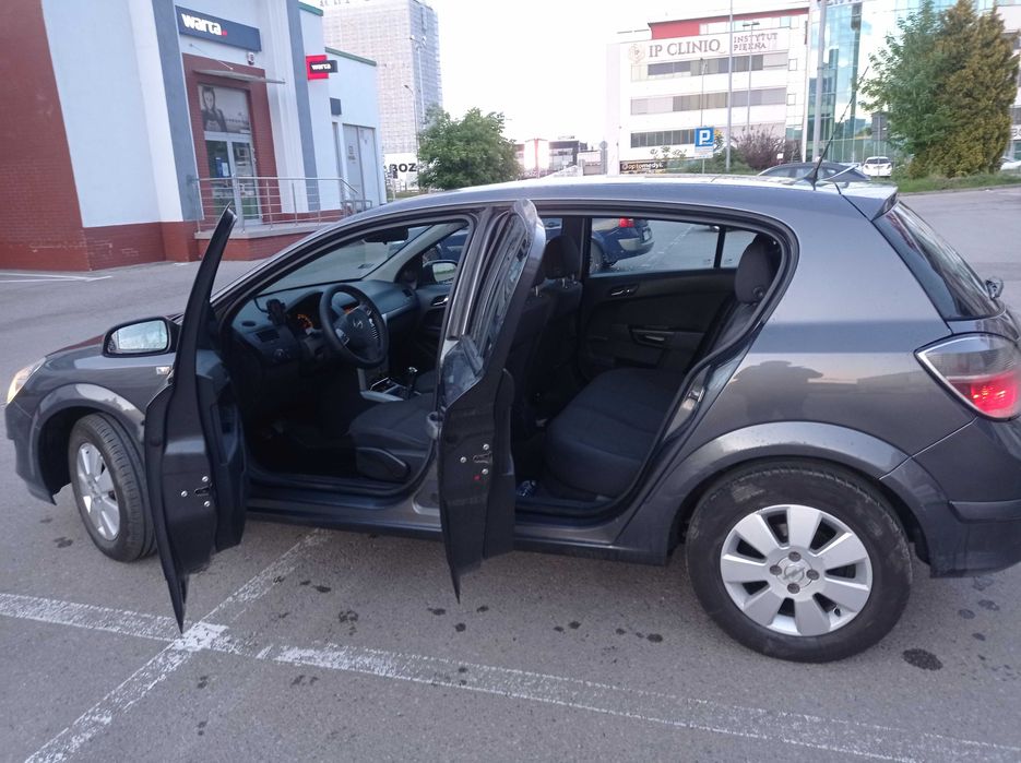 Продам авто свіжо пригнане , тільки пригнане з-за кордону .