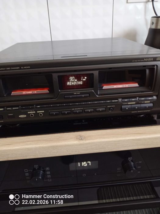 Sprzedam super zmieniarkę Technics sl-mc 410 z pilotem i cd textem