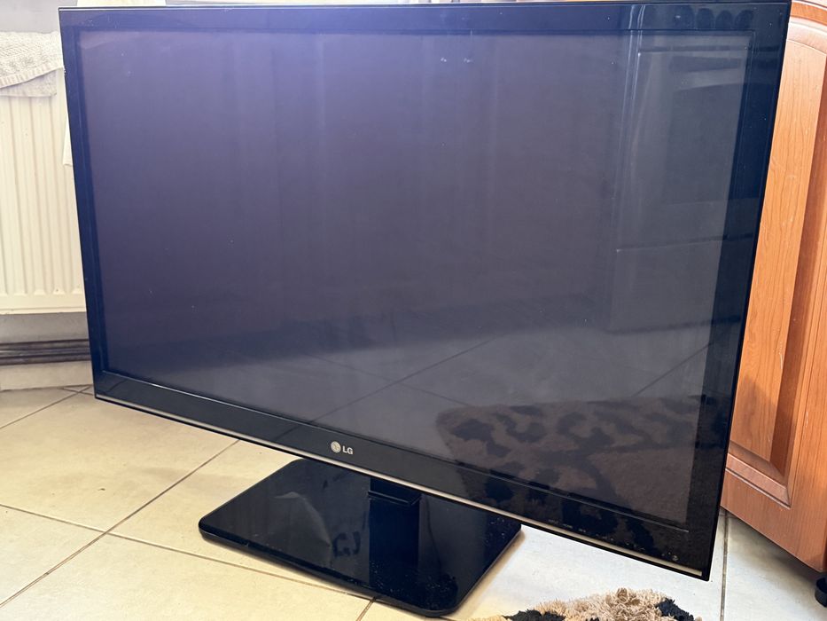 Telewizor plazmowy LG 42