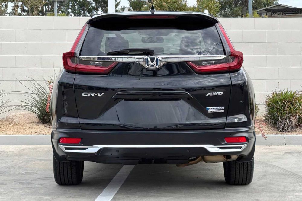 Honda CR-V Hybrid Touring      2022
