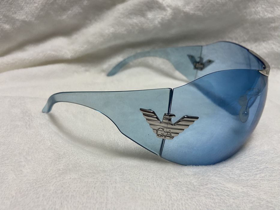 Emporio Armani mascara de sol