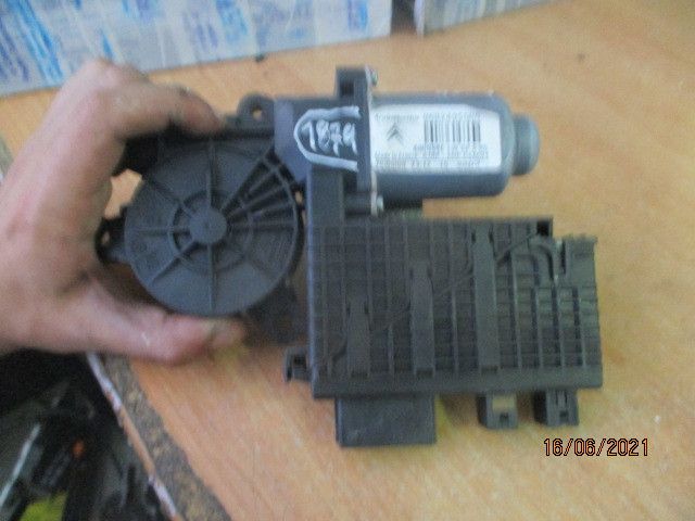 Motor vidro frente direito CITROËN C4 Grand Picasso I (UA_)