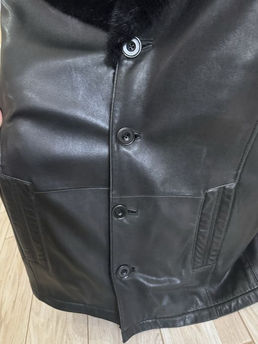 Кожана куртка мужская