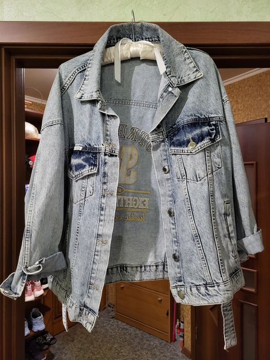 Джинсовая куртка