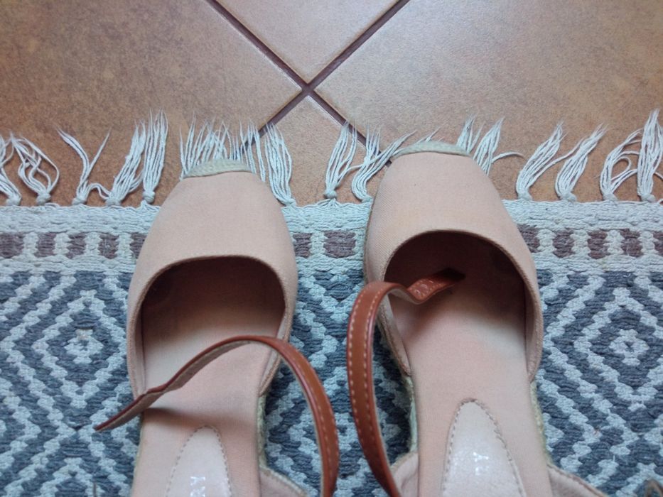 Sandały damskie 37- espadryle.