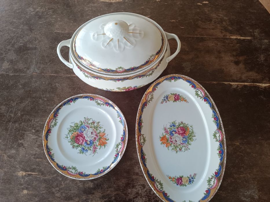 Conjunto travessa, prato e terrina