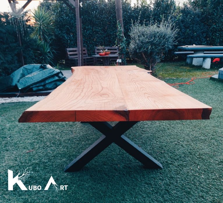 Peças únicas em madeira maciça