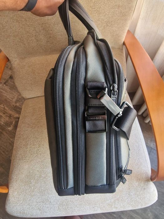 Pasta Samsonite Dlx 6 pro 15,6" Verde Oliva Custo Nova 315€