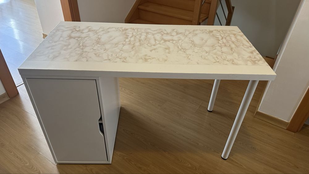 Secretária Ikea