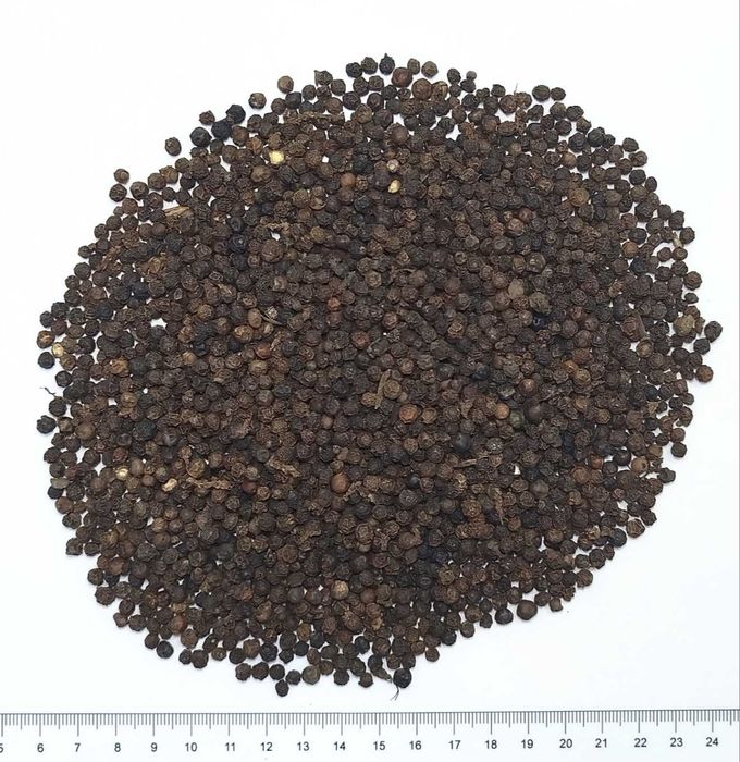 Перець чорний горошком
